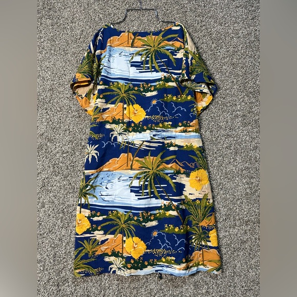 NWT Drawstring Waist V-Neck Swim Coverup Size Large - Picture 4 of 6